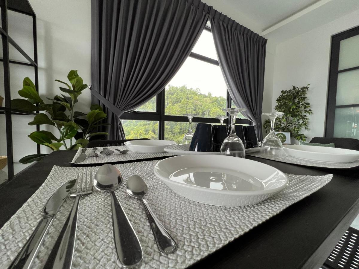 Jesselton Quay Suite By Backyard Kota Kinabalu Esterno foto